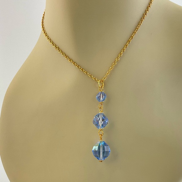 HOST PICK! Aurora Borealis Crystal Pendant Necklace, Handmade, Vintage Crystals - Picture 4 of 11